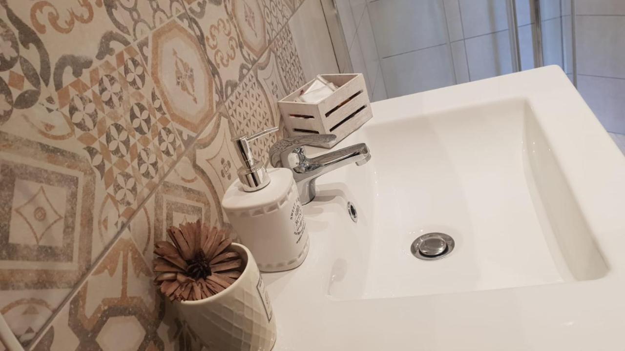 B&B Lumiere Roma מראה חיצוני תמונה